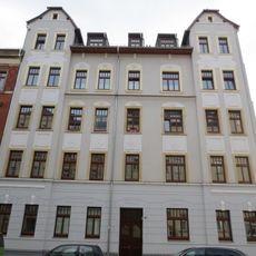 Mietshaus in geschlossener Bebauung konzipiert Kanalstraße 37