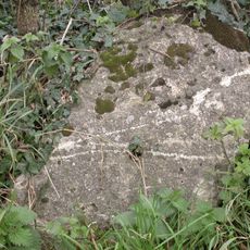 Milestone, 100m E Nympsfield turn