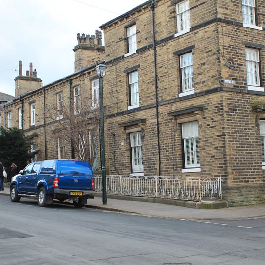 50 And 51, Titus Street