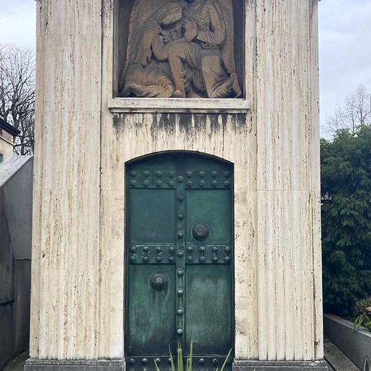 Grave of Paul Guillaume