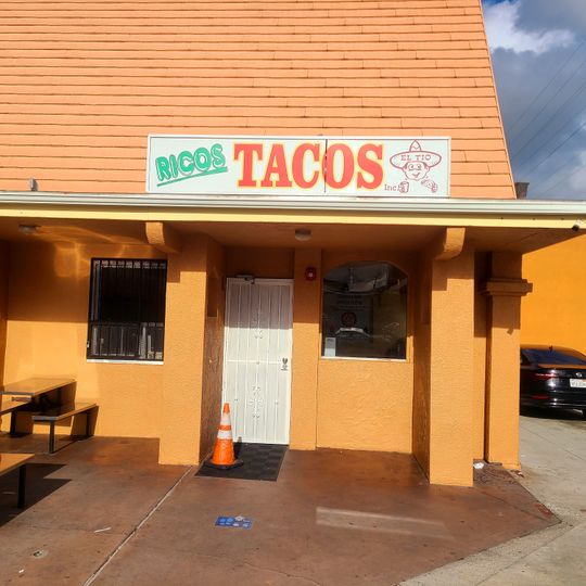 Ricos Tacos El Tio