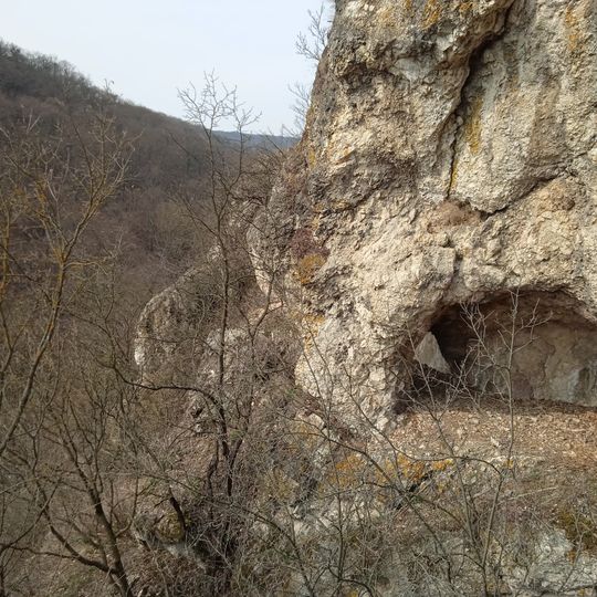 Fáni-völgyi No 8 Cave