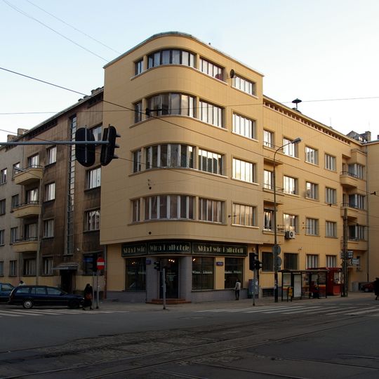 Kamienica przy ul. Kilińskiego 82 / Tuwima 21