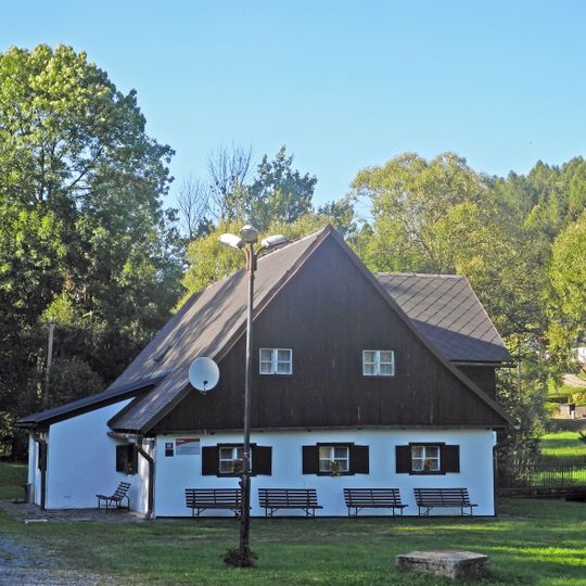 Venkovský dům - původně drátovna