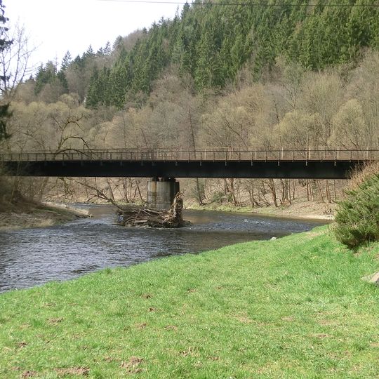 Železniční most přes Jizeru ve Spálově