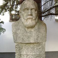 Juhász Gyula-szobor (Makó)