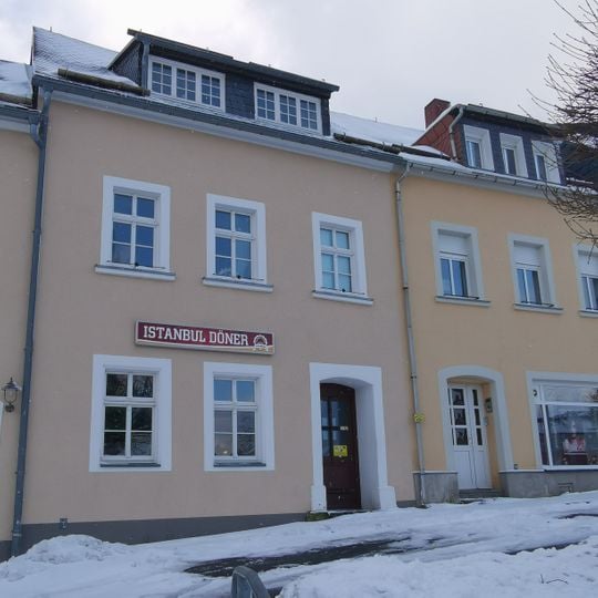 Wohnhaus in geschlossener Bebauung Markt 14