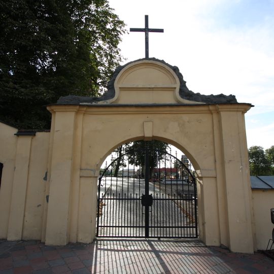 Bramka na cmentarz kościelny, poł. XVIII