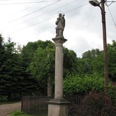 Sloup se sochou svatého Jana Nepomuckého