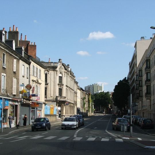 Avenue Bollée