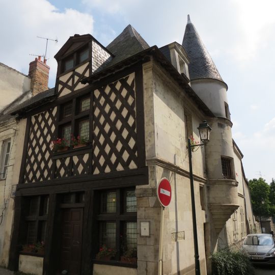 Maison à tourelle de la rue de la Harelle