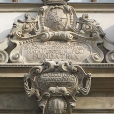 Pamětní deska Jany Františky Prisci Magnisové na Paláci šlechtičen v Brně