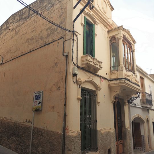 House in carrer de la Torre, 14