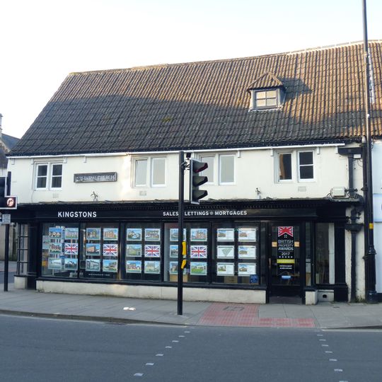 11, High Street