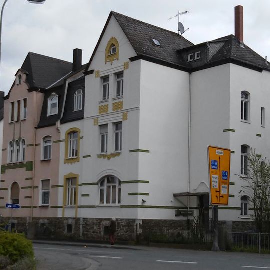 Nauborner Straße 25-27