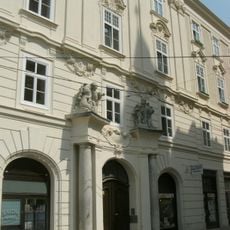 Bürgerhaus, Bürgerhof