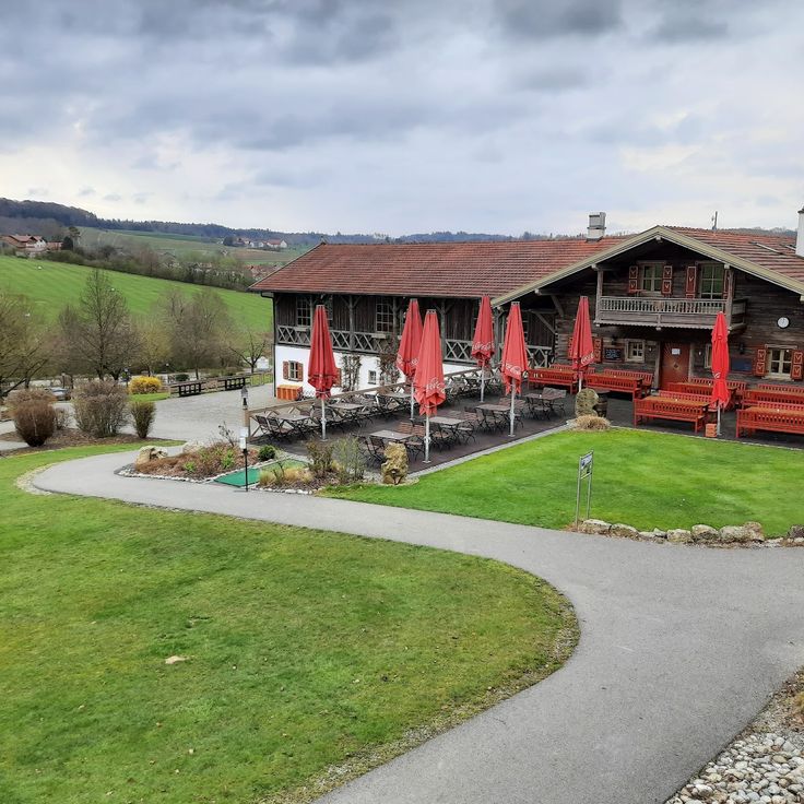 Quellness Golf Resort - Allianz Nickolmann Golfplatz Brunnwies