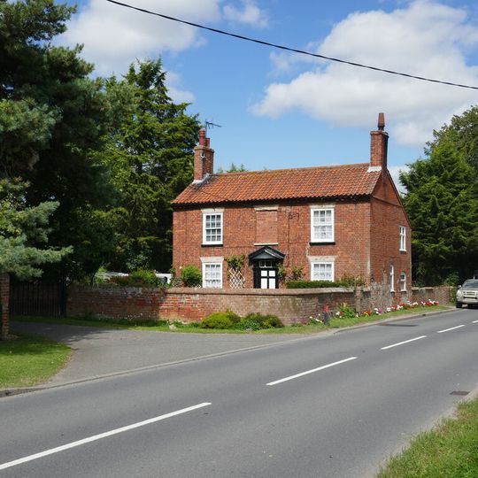 Lodge To Manor House