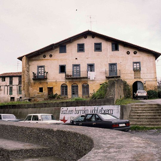 Caserio Gaztañaga