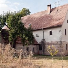 Ehemalige Mühle, Wohn- und Mühlengebäude