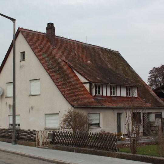 Erdgeschossiges Bauernhaus