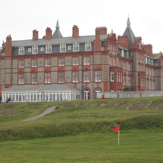 Headland Hotel