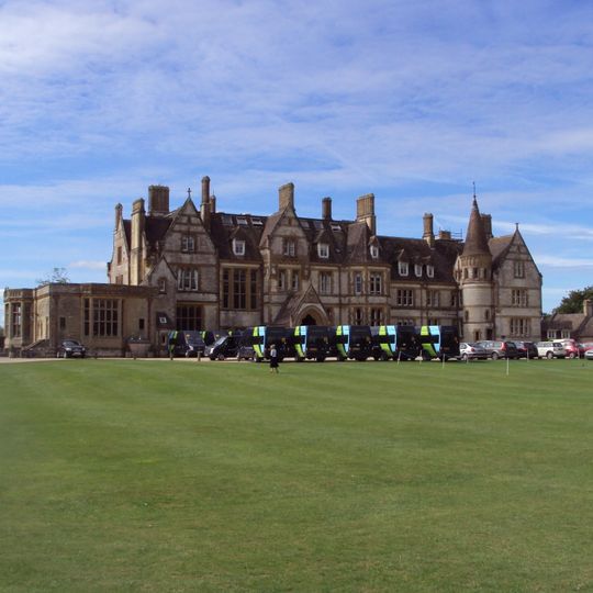 Iwerne Minster House