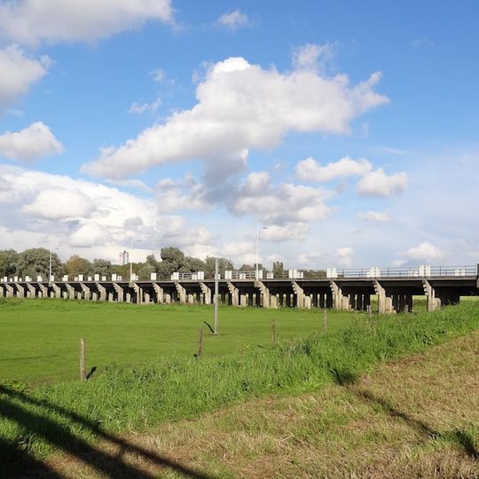 Doorlaat bridge Eldensedijk