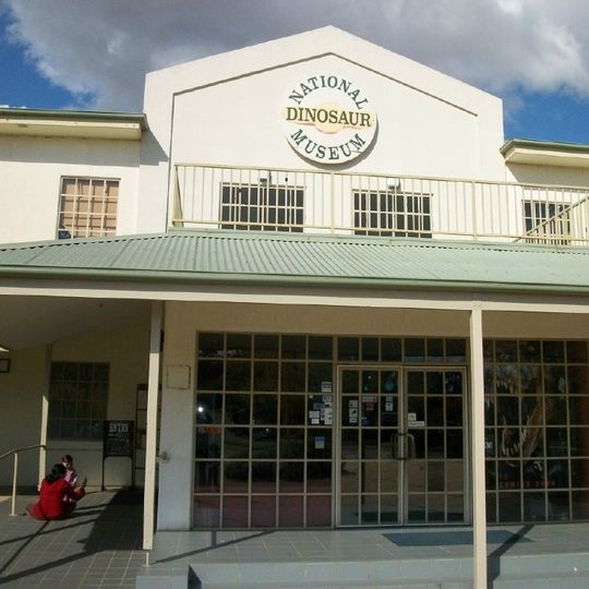 National Dinosaur Museum