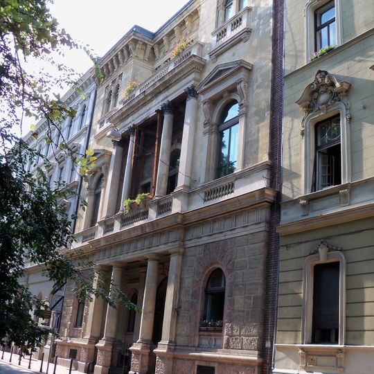 Bródy Sándor Street 4