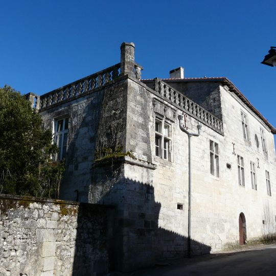 Château haut de Lisle