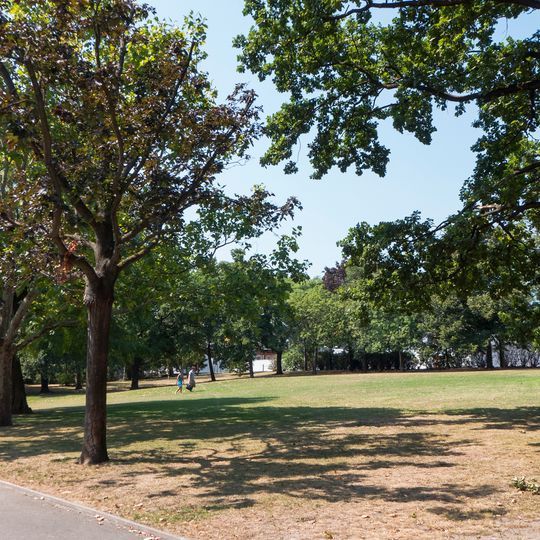 Christine-Nöstlinger-Park