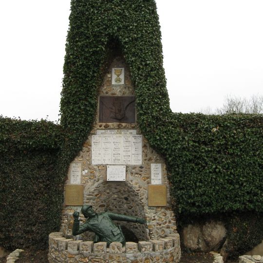 War memorial of Dammarie-sur-Loing