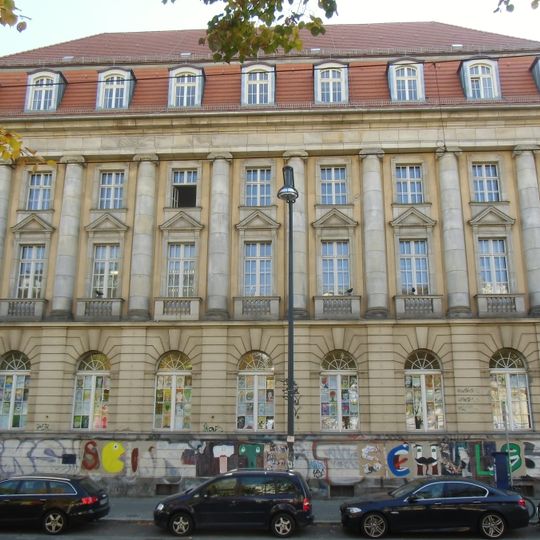 Königstädtisches Lyzeum mit Lehrerwohnhaus