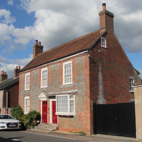 House North Of The Lodge