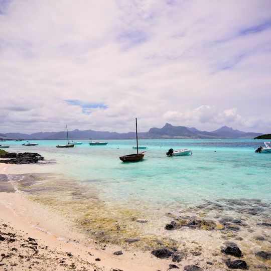 Pointe d’Esny Public Beach