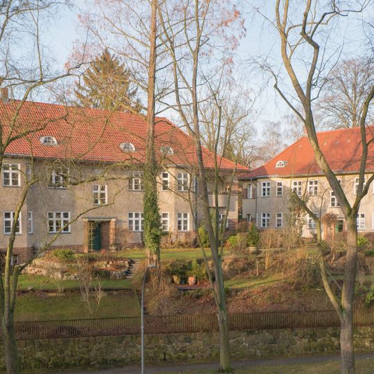 Siedlung Barbarossahöhe Welfenallee 72/74, Donnersmarckallee 27/29, Forstweg 38/70, Olwenstraße 1/7, 15/19, Zwergenweg 1, 3-6