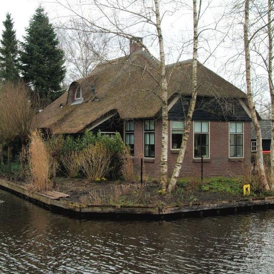 Dwarsgracht 16,  8355CT  Giethoorn
