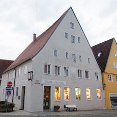Apotheke und Wohnhaus