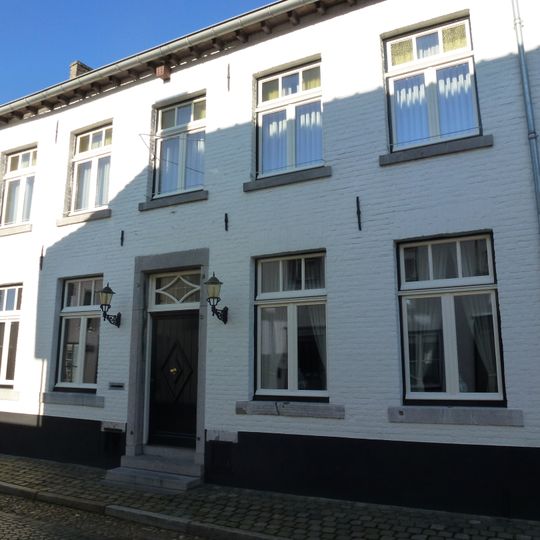 Hoogstraat 32, Thorn