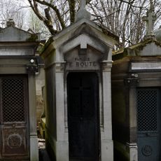 Grave of Bouté