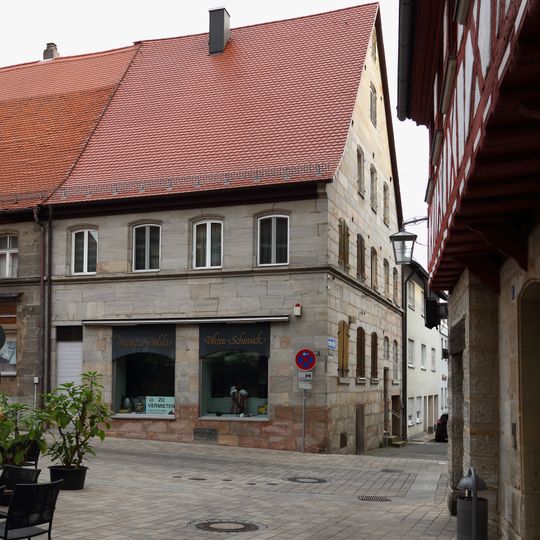 Wohn- und Geschäftshaus in Altdorf bei Nürnberg