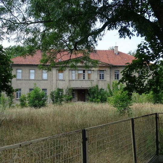 Pałac, Fabryczna 53 w Pudliszkach