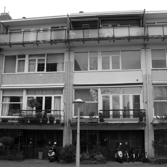 Geschakelde drive-inwoningen