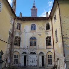 Osečany Castle