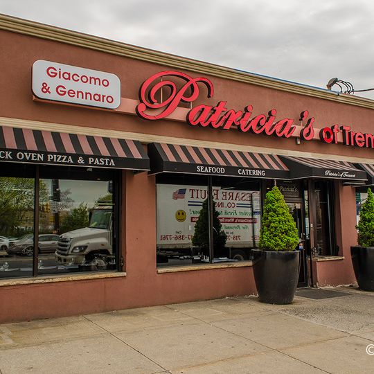 Patricia's Pizza of Tremont