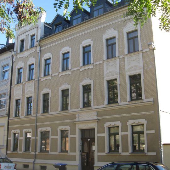 Mietshaus in geschlossener Bebauung konzipiert Fichtestraße 44