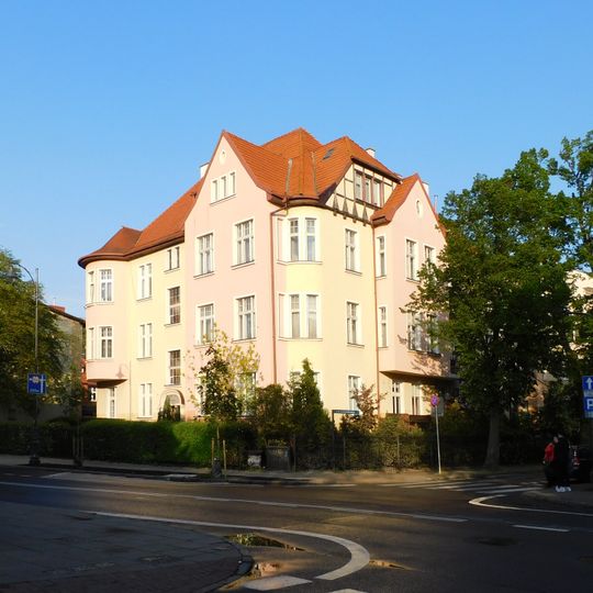 Dom przy ulicy Chopina 42