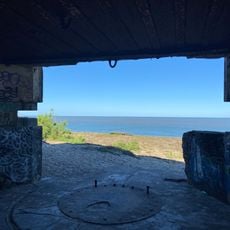 Ruins, bunker