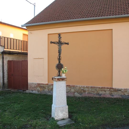Kříž ve Strýčkovicích